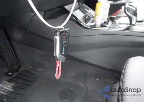 2021 BMW 228I Gran Coupe xDrive z USA, uszkodzony, nr VIN WBA73AK04M7J36215